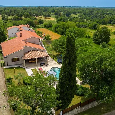 Villa Rojnici 1 By Istrialux Orihi